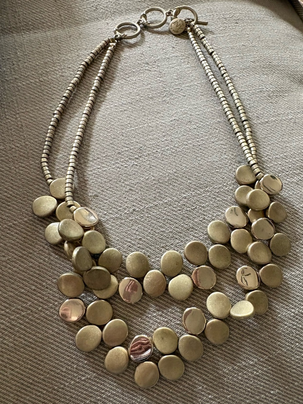 Jones New York JNY Two-Tone Gold Bib Statement Necklace Toggle matte & polished